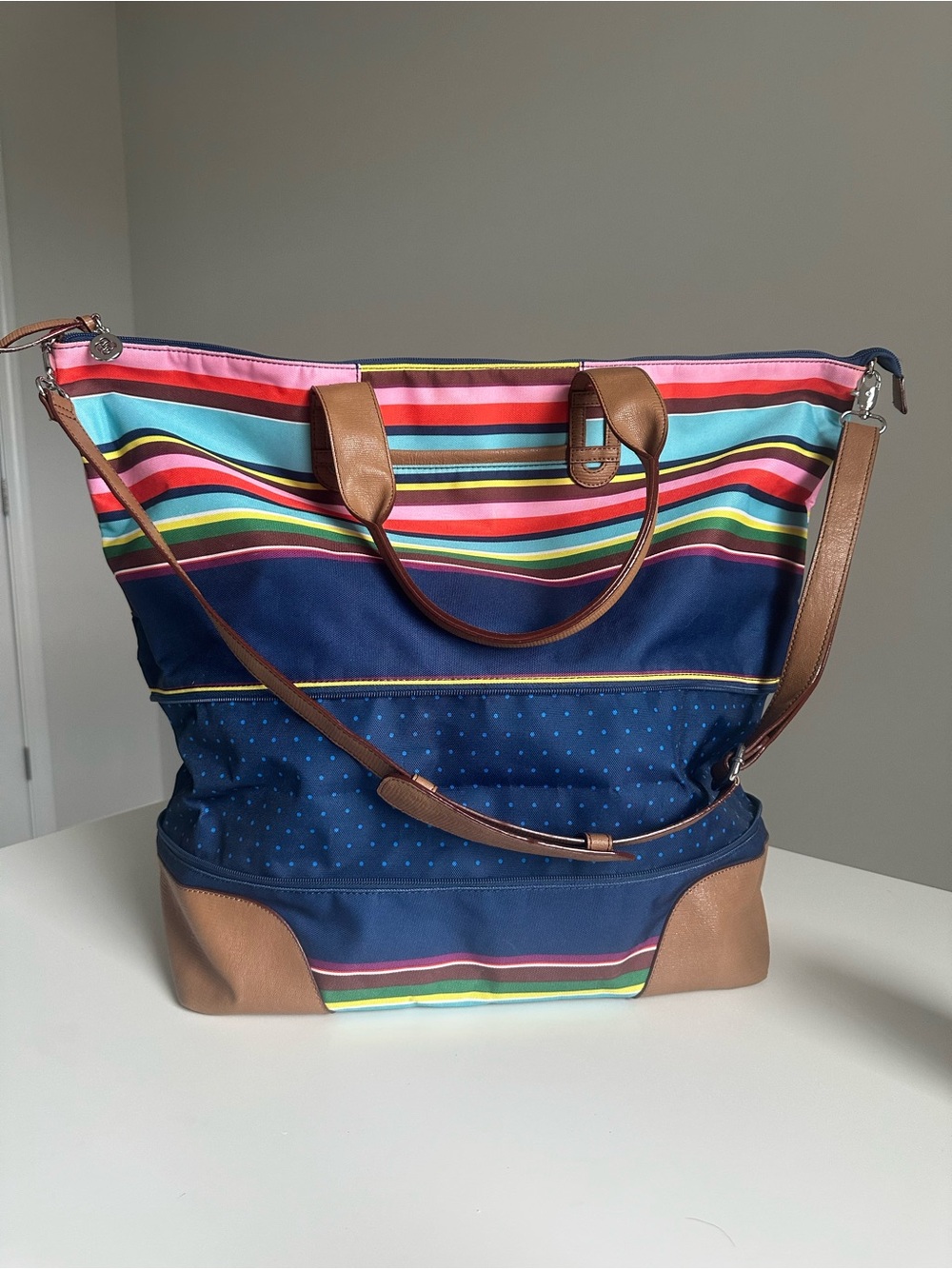 Stella & Dot “Let’s Get Carried Away” Large Weekender Tote | Strped | Travel Bag - Picture 3 of 16